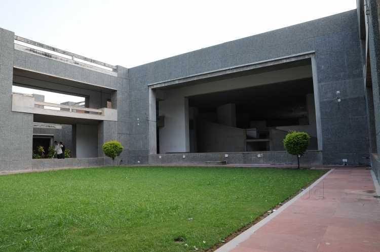 Shri Jairambhai Patel Institute of Business Management and Computer Applications Gandhinagar Campus photo 9